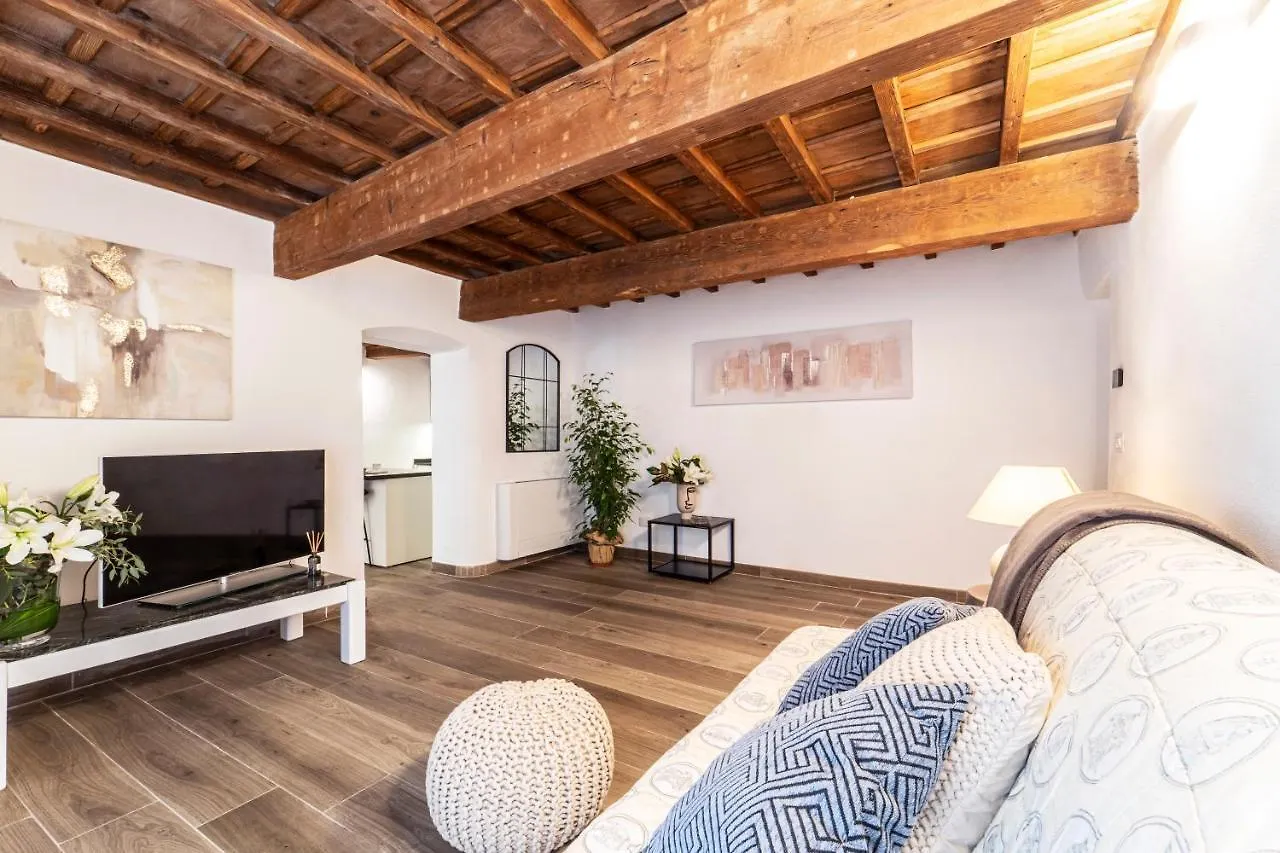 Palazzovilla Historic Building Luxury Suite Florenz