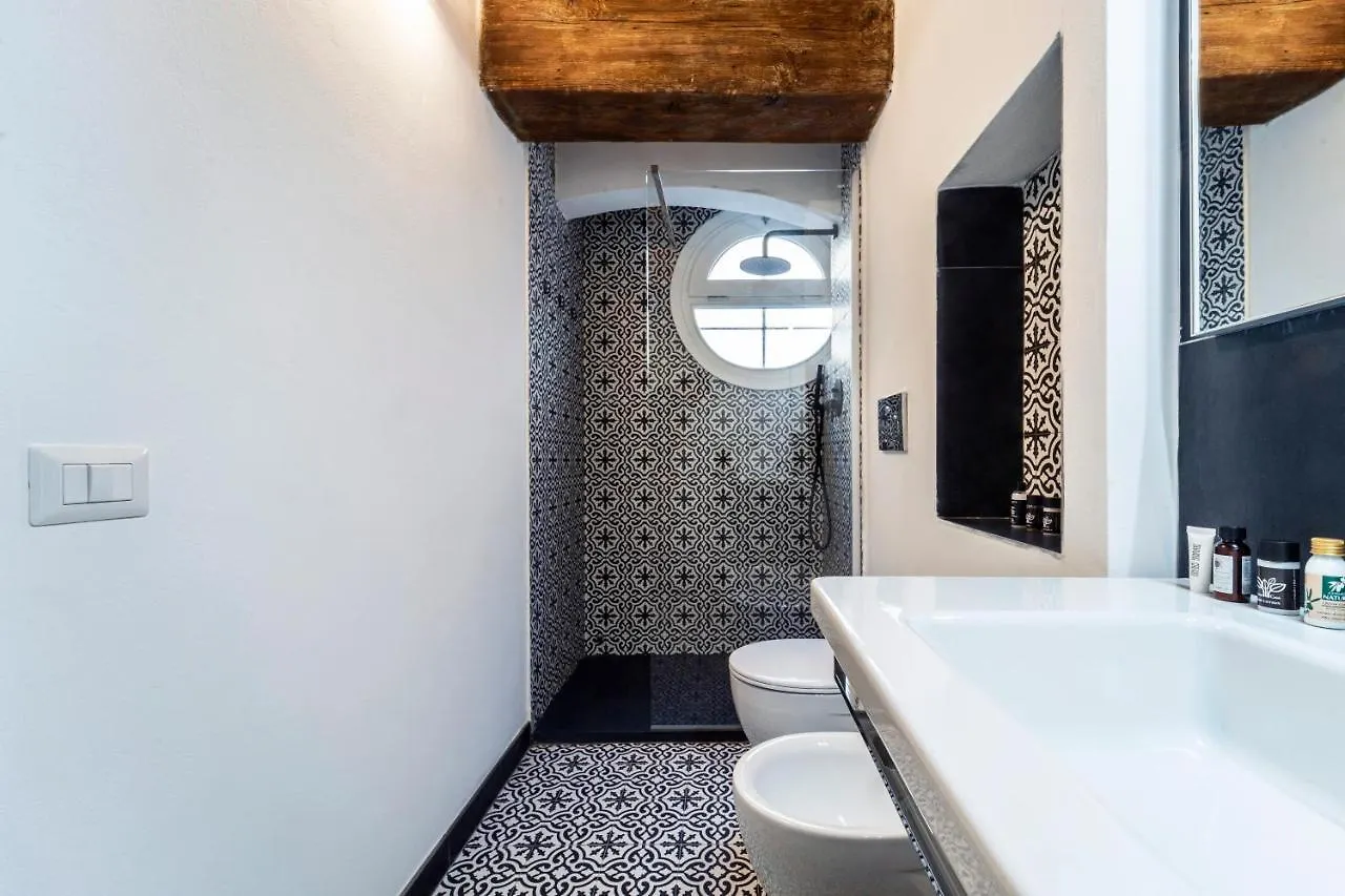 Palazzovilla Historic Building Luxury Suite Florenz Italien