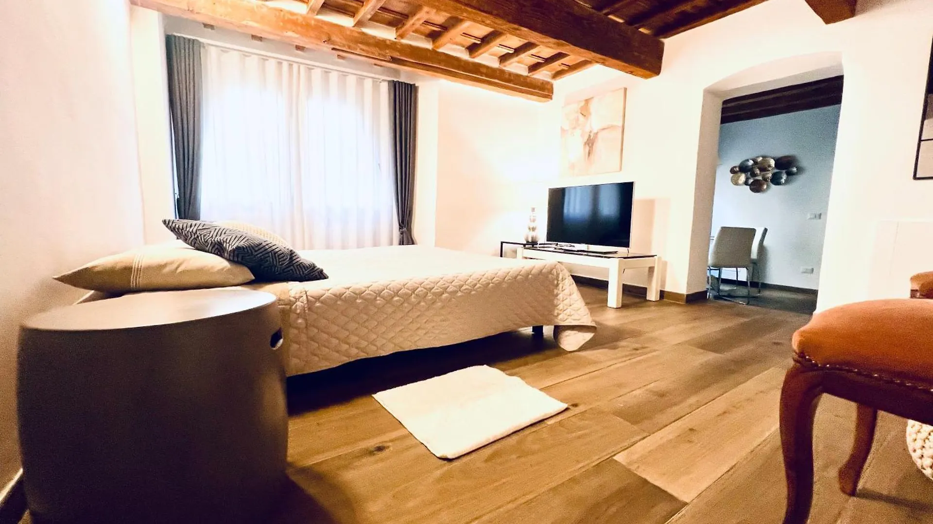 Palazzovilla Historic Building Luxury Suite Florenz